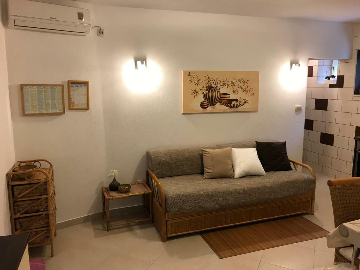 Apartman Dvor Makarska Exterior photo