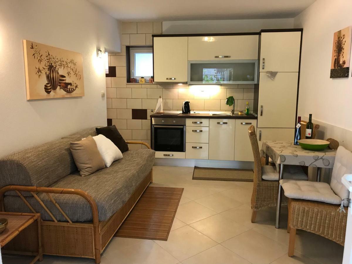 Apartman Dvor Makarska Exterior photo