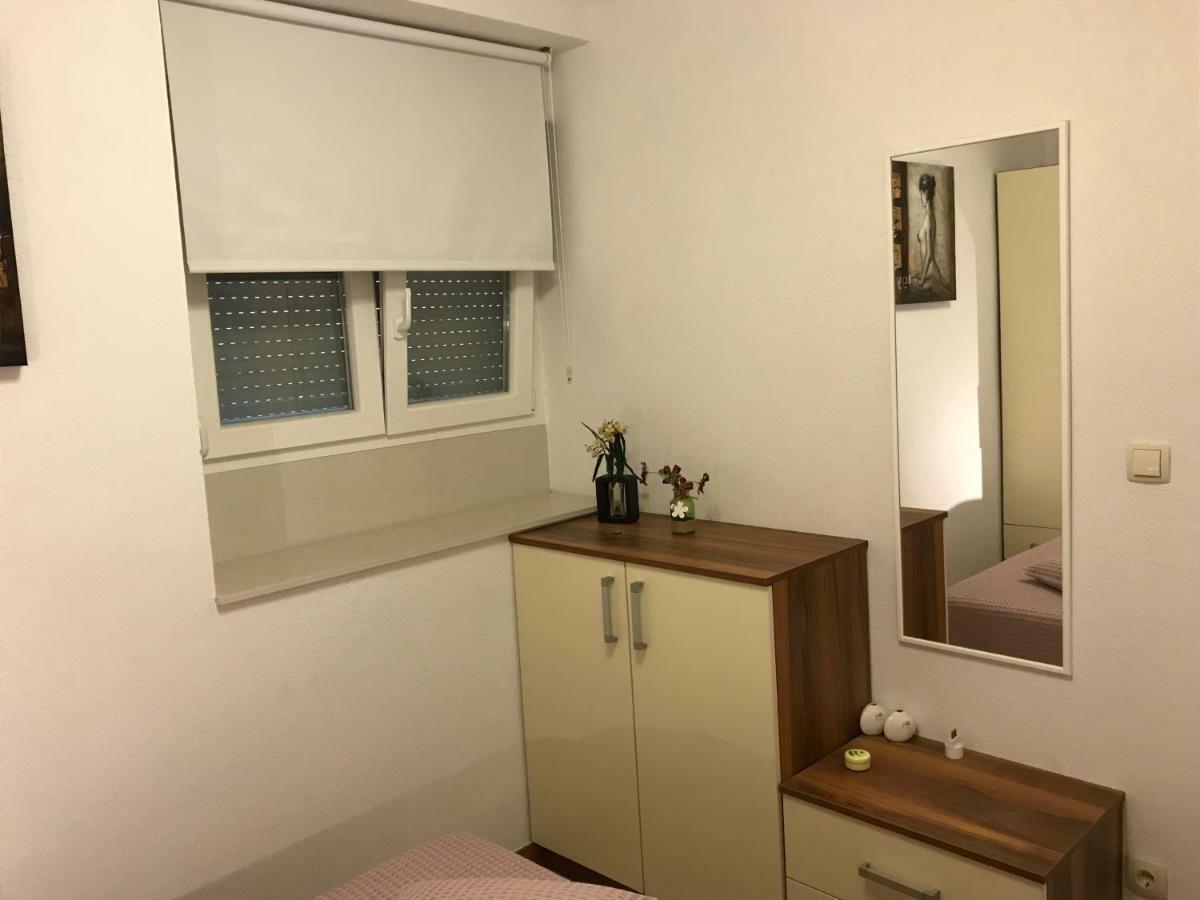 Apartman Dvor Makarska Exterior photo